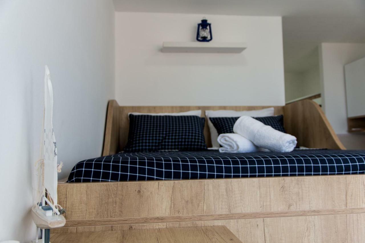 Apartment Quarko Kaštela Esterno foto