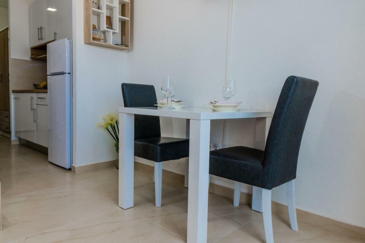 Apartment Quarko Kaštela Esterno foto